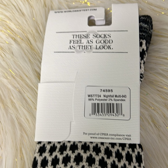 NEW WITH TAGS! World’s Softest Weekend Gallery Textured Crew Nightfall Multi-043 - Picture 2 of 4